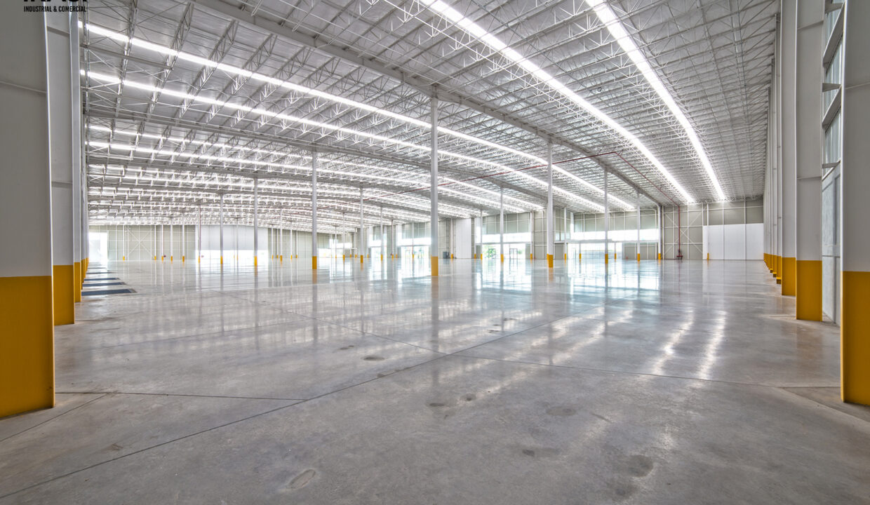 Industrial_warehouse_at-Silao-Industrial-Park_Industrial-Realtor_Puerto-Interior_27