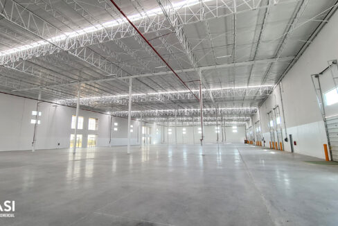 Naves_y_Bodegas_Industriales_Leon_Warehouse_Industrial-Building_Industrial-Realtor_001